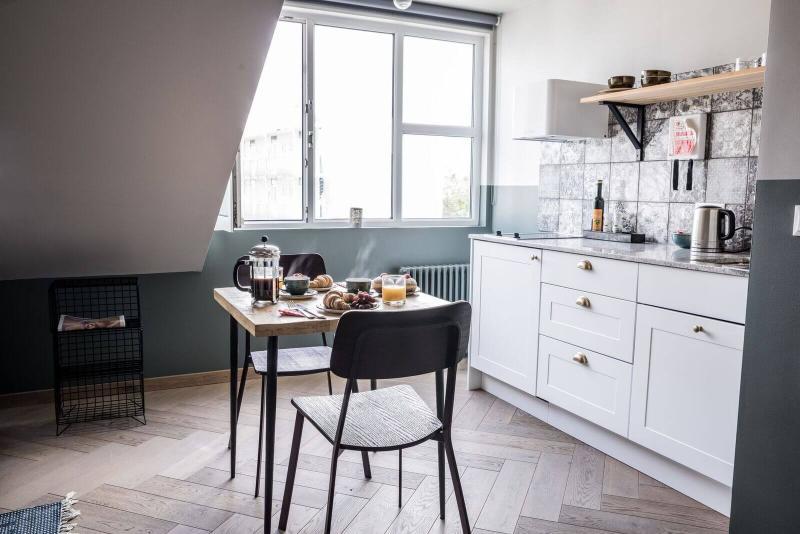 The Swan House Hotel By Ylma Reykjavik Bagian luar foto