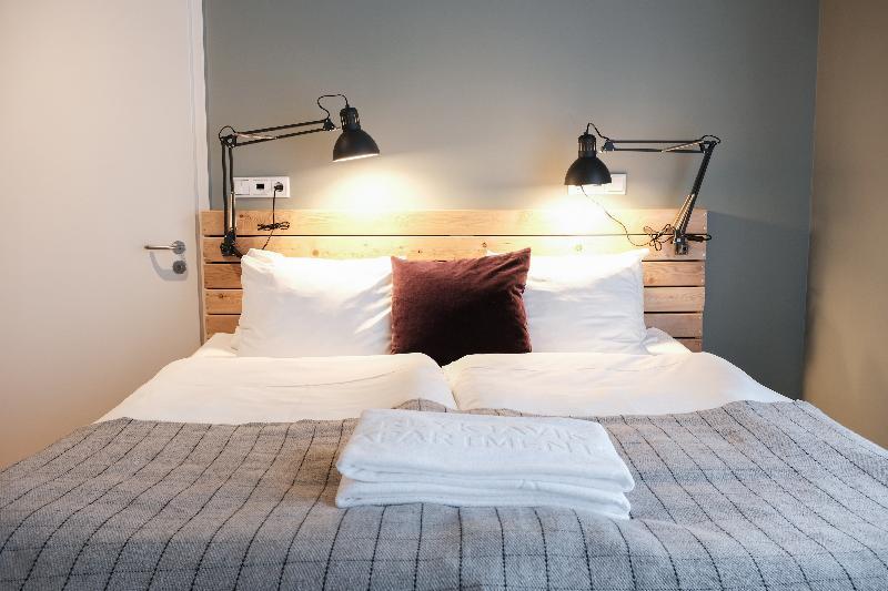 The Swan House Hotel By Ylma Reykjavik Bagian luar foto
